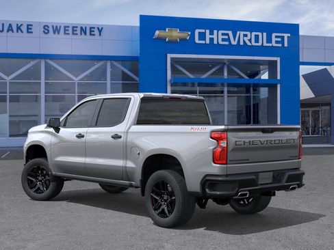 New 2026 Chevrolet Silverado 1500 Custom Trail Boss w/ Dark Appearance Package image 3