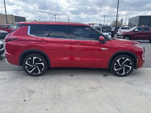 Used 2024 Mitsubishi Outlander SEL image 10