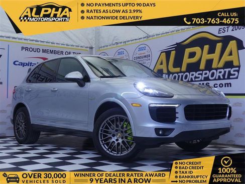 Used 2017 Porsche Cayenne S Platinum w/ Premium Package Plus (Pjy) AWD/4WD image 1
