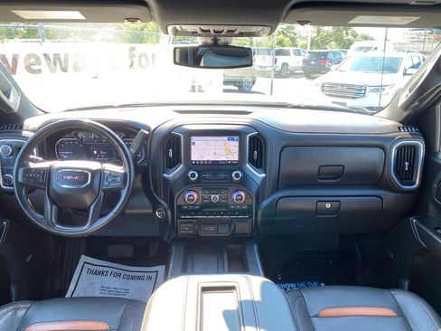 Used 2022 GMC Sierra 1500 AT4 w/ AT4 Premium Package AWD/4WD image 24
