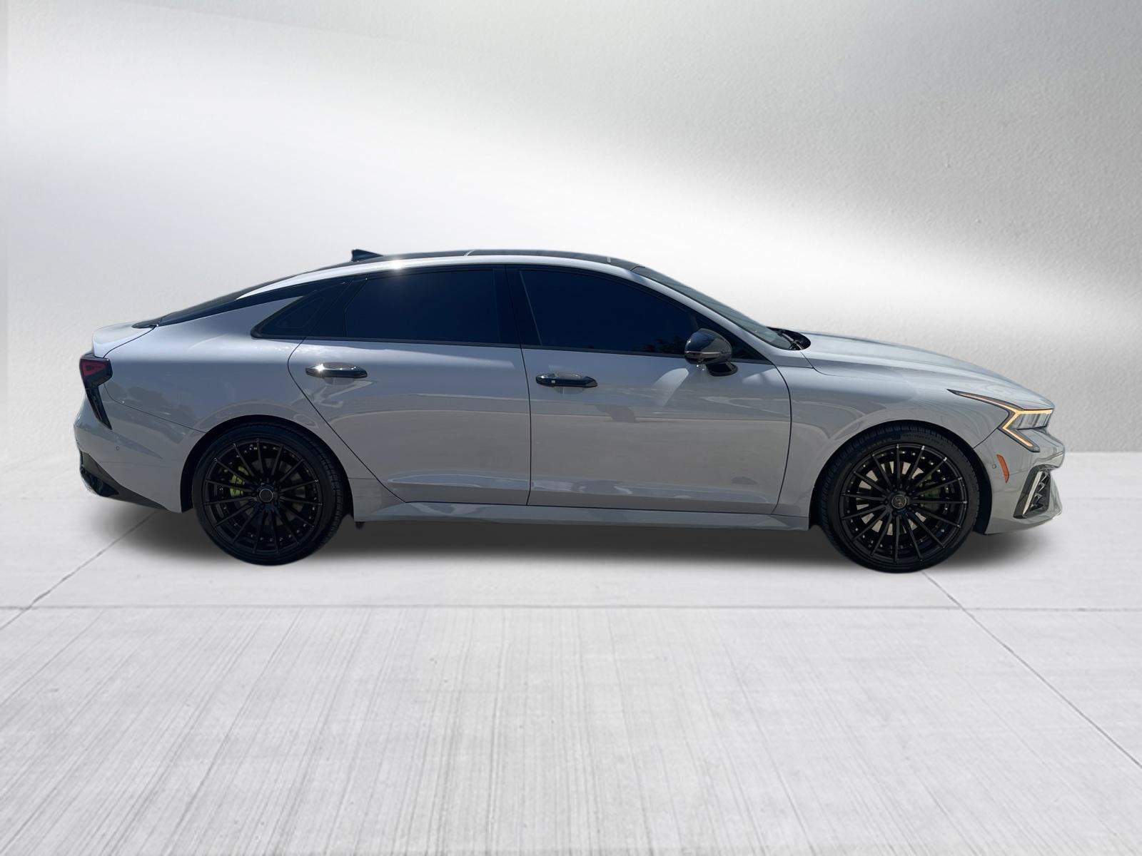 Used 2025 Kia K5 GT w/ GT1 Package FWD image 5