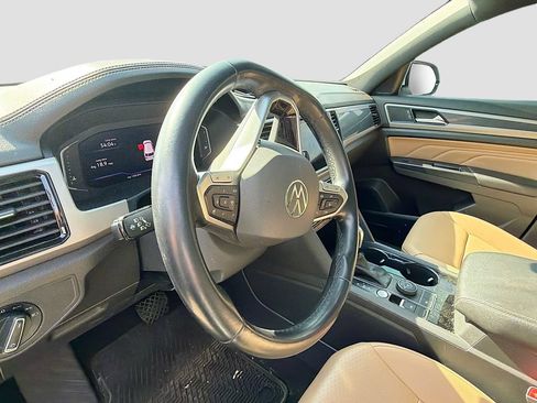 Used 2020 Volkswagen Atlas Cross Sport SEL AWD/4WD image 11