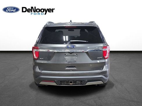 Used 2019 Ford Explorer XLT w/ Class III Trailer Tow Package AWD/4WD image 7