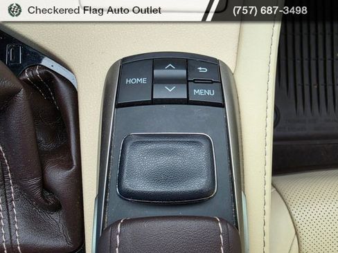 Used 2017 Lexus ES 350 w/ Luxury Package image 20