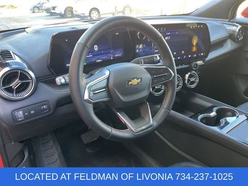 Used 2024 Chevrolet Blazer EV LT image 10