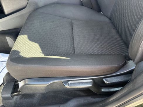 Used 2016 Honda HR-V LX image 16