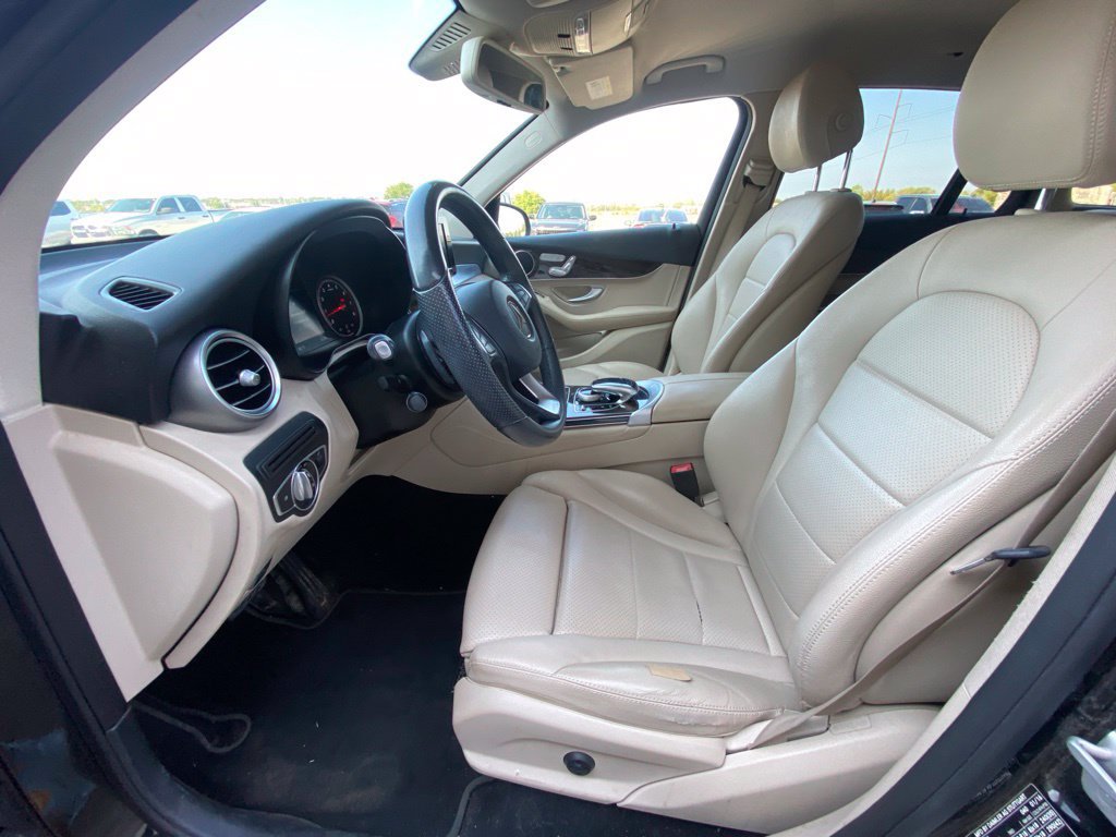 Used 2016 Mercedes-Benz GLC 300 4MATIC image 12