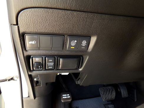 Used 2019 Nissan Armada SL w/ Premium Package image 28