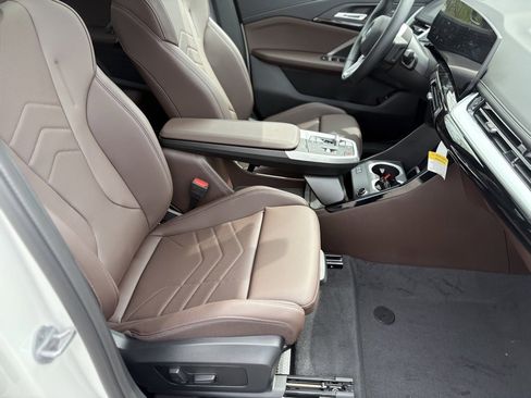 Used 2025 BMW X1 xDrive28i w/ Convenience Package image 24