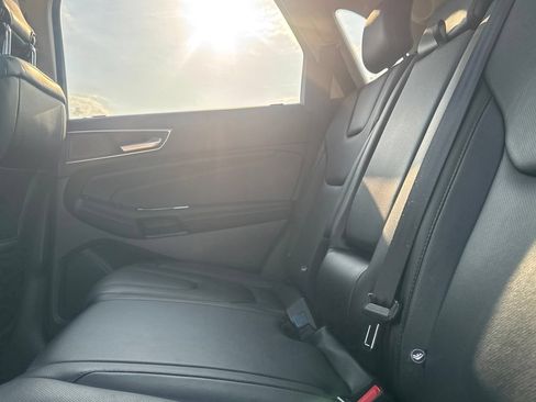 Used 2019 Ford Edge Titanium w/ Equipment Group 301A FWD image 38