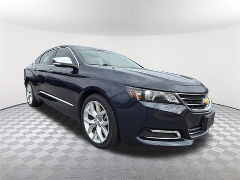 Used 2018 Chevrolet Impala Premier image 3
