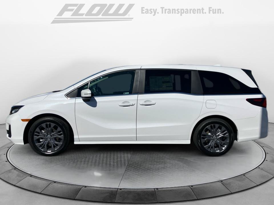 New 2027 Honda Odyssey Touring image 4