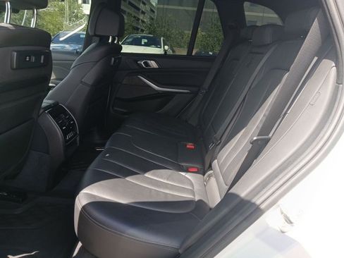 Used 2019 BMW X5 xDrive50i AWD/4WD image 18