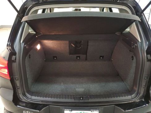 Used 2014 Volkswagen Tiguan S image 24