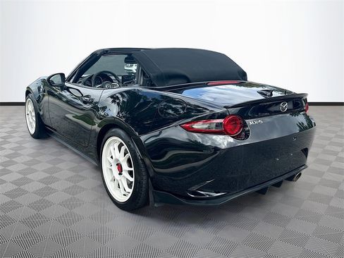 Used 2022 MAZDA MX-5 Miata Grand Touring image 8