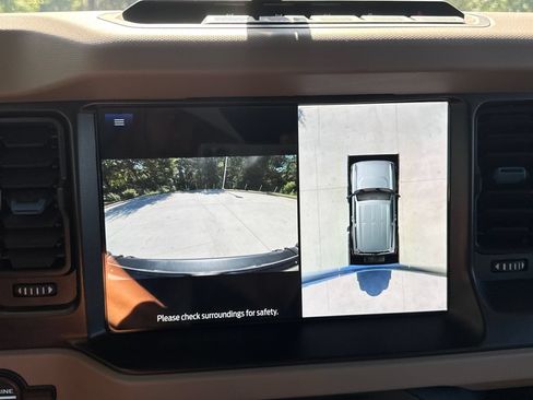 Used 2022 Ford Bronco Wildtrak AWD/4WD image 27