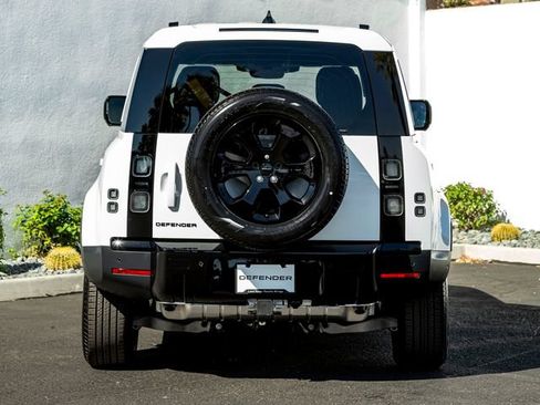 New 2026 Land Rover Defender 110 S AWD/4WD image 8