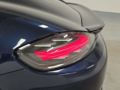 Certified 2021 Porsche 718 Boxster RWD image 27