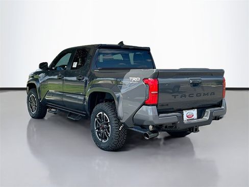 New 2025 Toyota Tacoma TRD Sport image 6