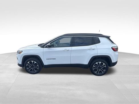 Certified 2022 Jeep Compass Limited image 15