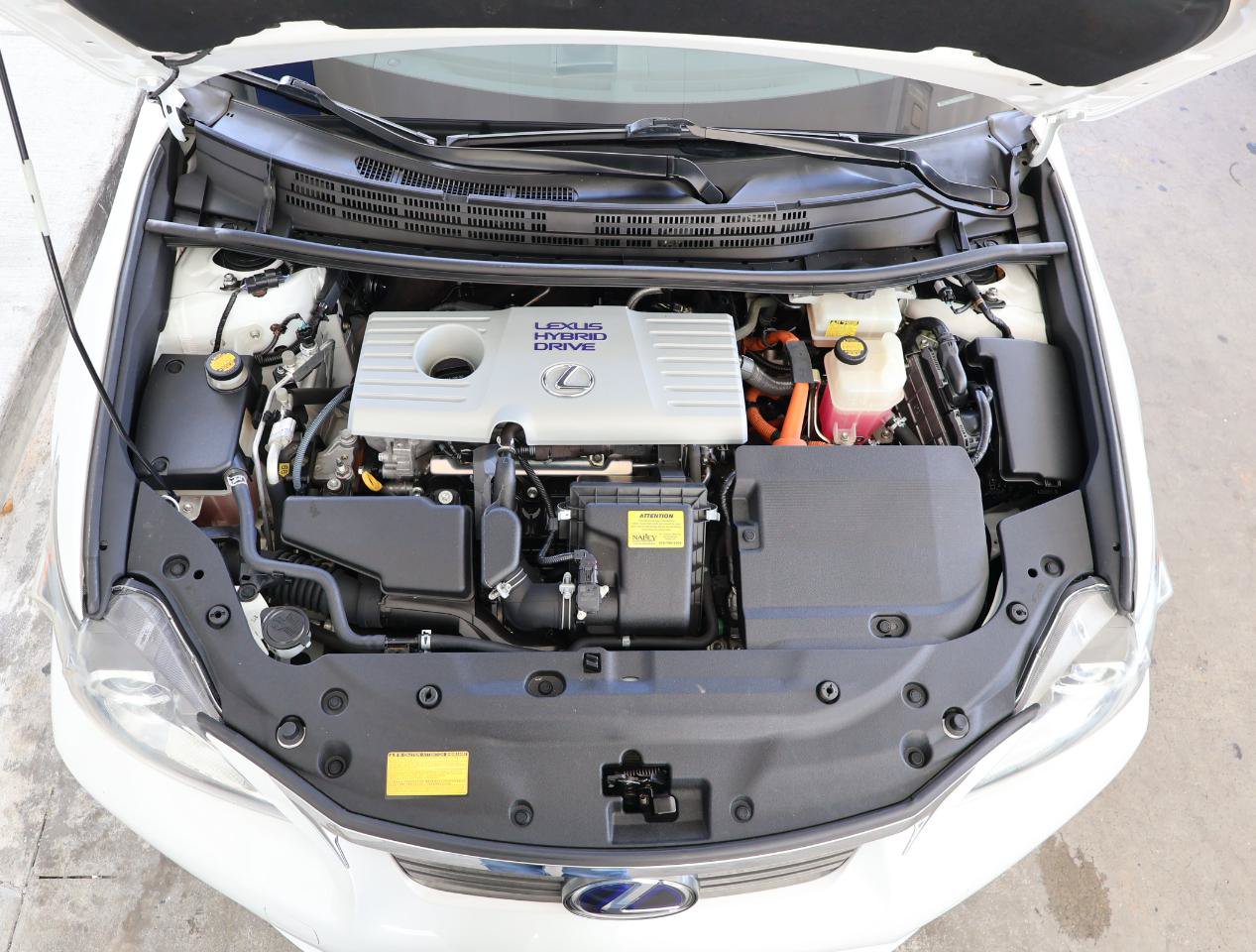 Used 2012 Lexus CT 200h Premium FWD image 12