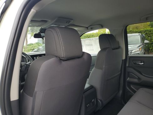 New 2026 Nissan Frontier SV w/ SV Convenience Package RWD image 7