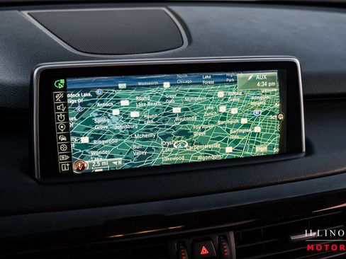 Used 2015 BMW X5 xDrive35d image 21