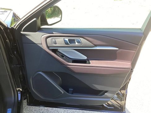 New 2026 Ford Explorer Platinum RWD image 37