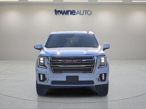 Used 2021 GMC Yukon XL SLT AWD/4WD image 9