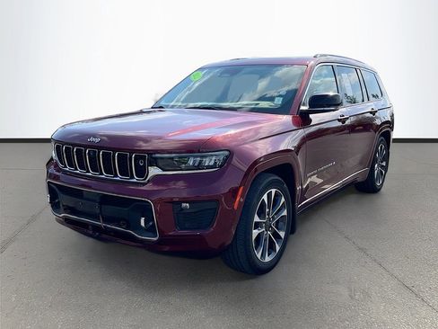Certified 2022 Jeep Grand Cherokee L Overland w/ Advanced Protech Group III image 3