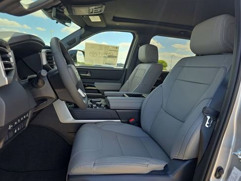 New 2026 Toyota Tundra Limited AWD/4WD image 14