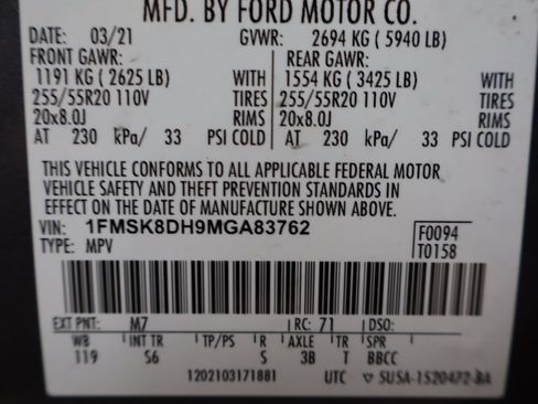 Used 2021 Ford Explorer XLT w/ Equipment Group 202A AWD/4WD image 48