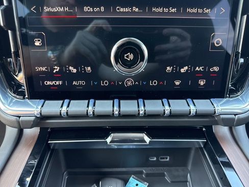 New 2026 GMC Yukon XL Denali image 23