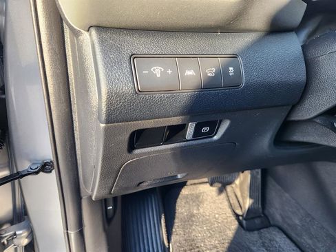 Certified 2023 Hyundai Santa Fe SEL image 29