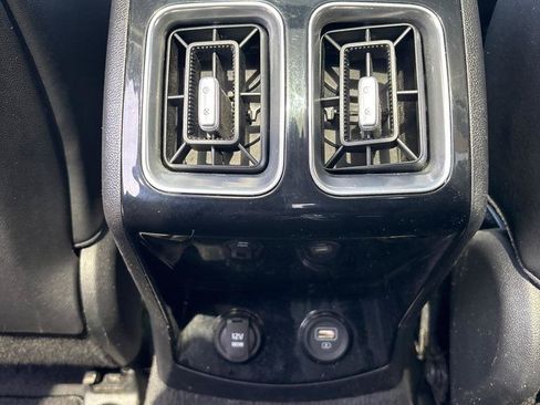 Used 2022 Kia Sorento SX AWD/4WD image 59