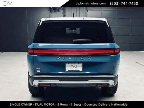 Used 2025 Rivian R1S Adventure AWD/4WD image 5