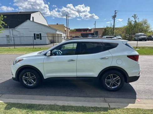 Used 2017 Hyundai Santa Fe Sport AWD/4WD image 27