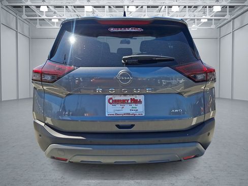 Used 2023 Nissan Rogue S AWD/4WD image 4