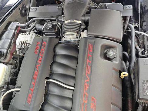 Used 2008 Chevrolet Corvette Coupe w/ Preferred Equipment Group image 9