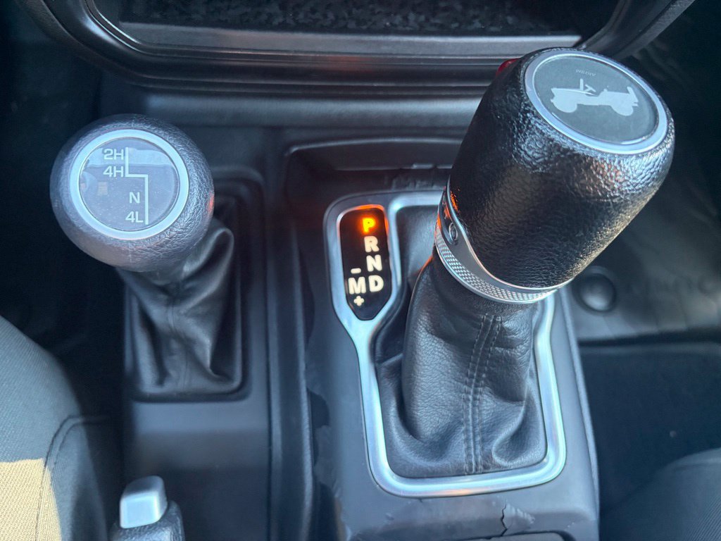 Certified 2023 Jeep Wrangler Sport AWD/4WD image 31