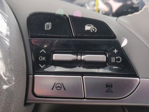 New 2026 Hyundai Elantra SEL Sport Premium FWD image 15