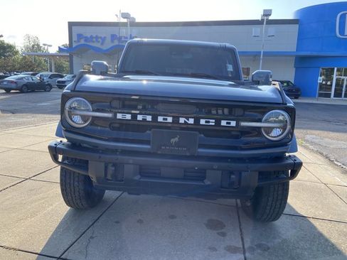 Used 2024 Ford Bronco Outer Banks AWD/4WD image 3