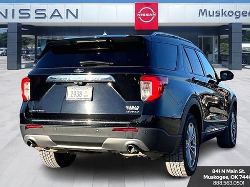 Used 2023 Ford Explorer Limited w/ Equipment Group 301A image 5