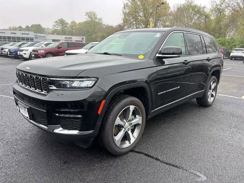 Used 2024 Jeep Grand Cherokee L Limited AWD/4WD image 4