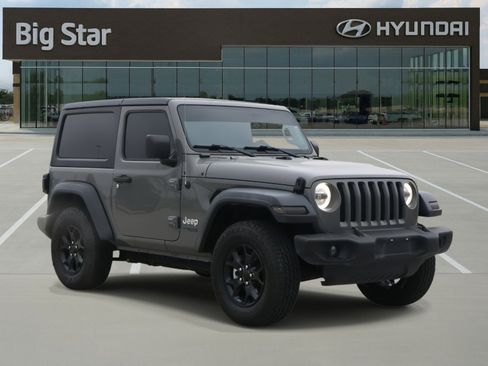 Used 2020 Jeep Wrangler Sport image 6