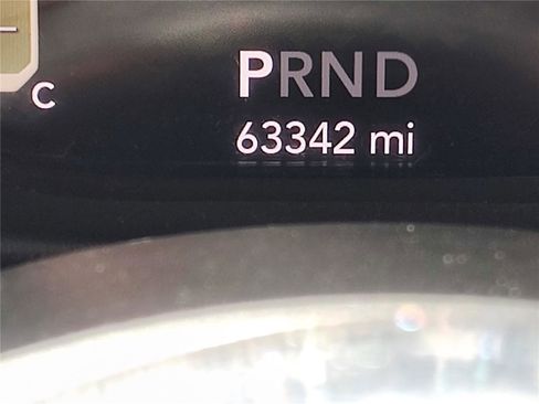 Used 2020 Jeep Wrangler Unlimited Sahara image 28