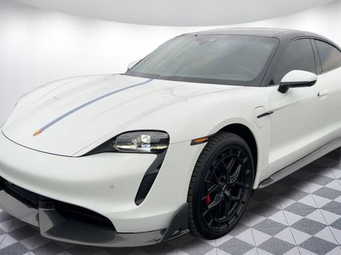 Used 2021 Porsche Taycan 4S w/ Premium Package image 20