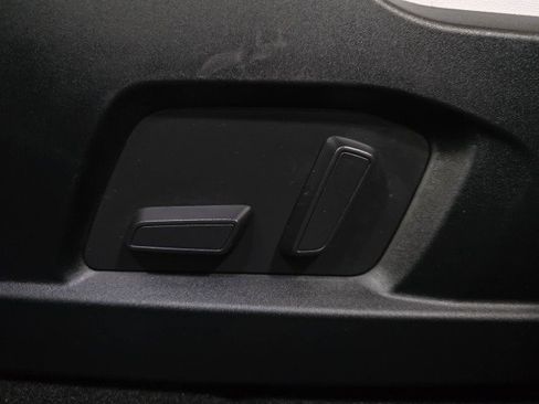 Used 2023 Fisker Ocean Extreme image 30