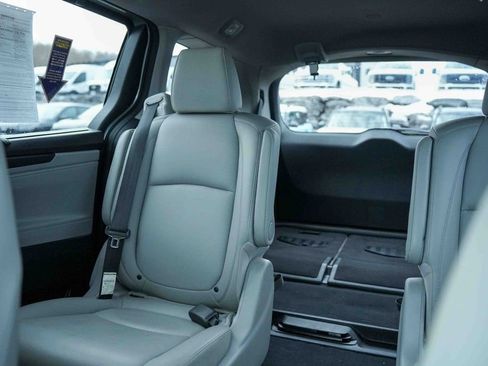 Used 2019 Honda Odyssey EX-L image 38
