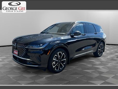 Used 2024 Lincoln Nautilus Reserve w/ Equipment Group 202A AWD/4WD image 1